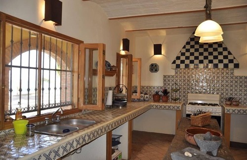 Los Pescadores House | Amazing Beachfront Hacienda with private heated pool! Avaliabler Semana Santa!