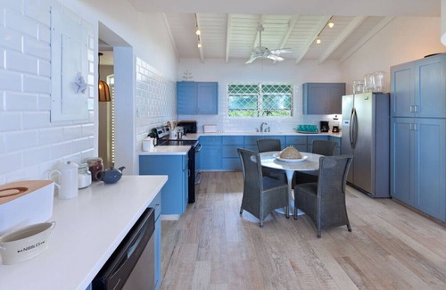 Oistins Villa | Amazing Beachfront Villa With Pool - Emily House