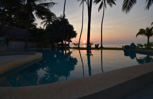 Ko Lanta Villa | Amazing Beachfront Pool Villa
