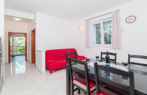 Podstrana Apartment | Amazing Beachfront Villa Palms