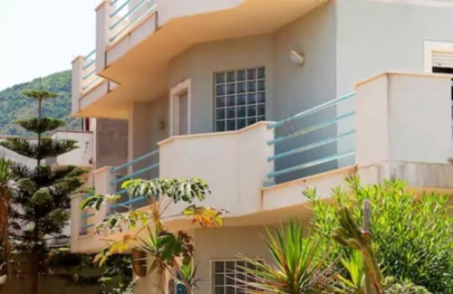Mongiove Villa | Amazing Beachfront Villa, Aeolian Islands View And Direct Access To The Beach