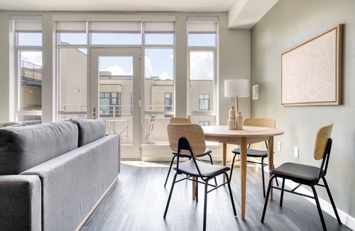 Southwest Berkeley Apartment | Amazing Berkeley 1BR w/Gym, W/D & Roof, near Highways, by Blueground