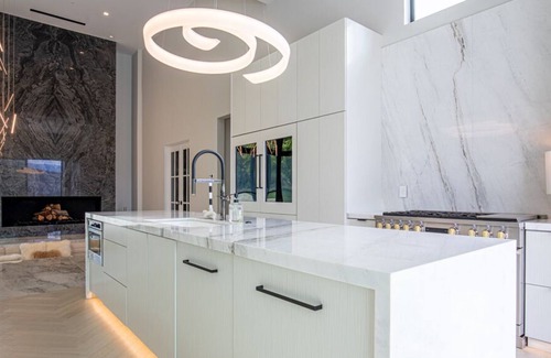 Durango House | Amazing Brand New Luxury Home - Pool, Hot tub, Views - 30+ day