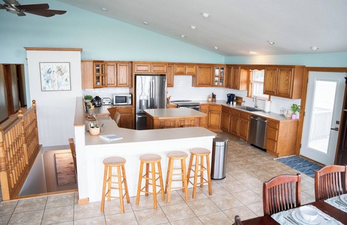 Millersport House | Amazing Buckeye Lake Getaway! Premium Location!