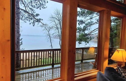 Remer Cabin | Amazing Cabin on Washburn Lake. Family friendly, gorgeous views, and fun for all