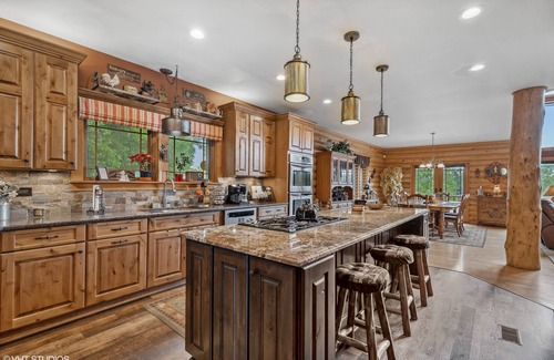 Lakemoor Cabin | amazing cabin with private lake accesses