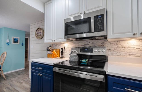 Punta Gorda Condo | Amazing canal views!