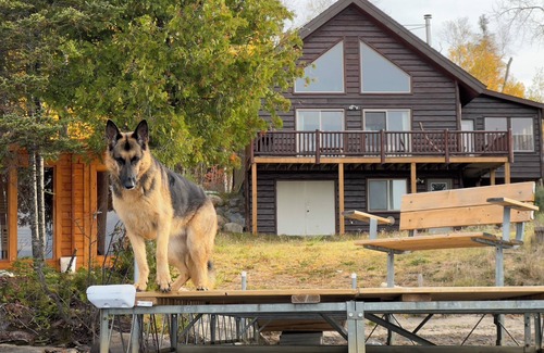 Unorganized Thunder Bay District Cottage | Amazing cottage, pristine lake