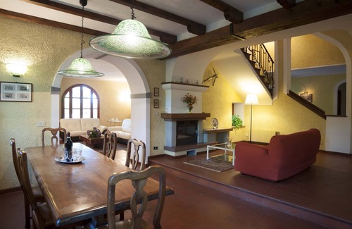 Porciano Villa | Amazing countryside villa with private pool in Tuscany between Arezzo & Florence