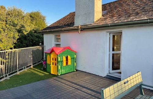 Roundham Villa | Amazing Detached Victorian Villa really close to the sea!