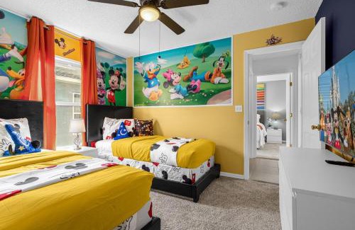 Clear Creek House | Amazing Disney Star Wars Villas