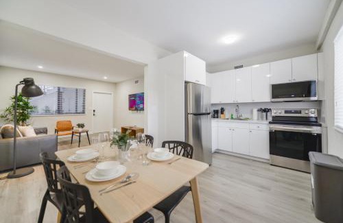 East Little Havana Apartment | Amazing Experience in Calle Ocho