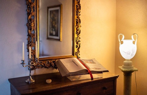 Montelupo Fiorentino Villa | Amazing florentine Villa Casale strategically oriented at the top of one of the most perfectly ...