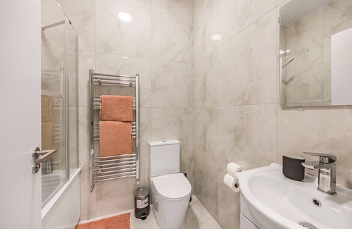 Valentines Apartment | Amazing Flat In London
