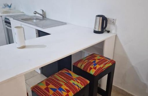 Freetown Apartment | Amazing Freetown Apartment.