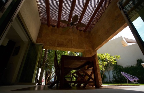 Palmar de Aramara Villa | Amazing Gardens Villa 10 min from beach!