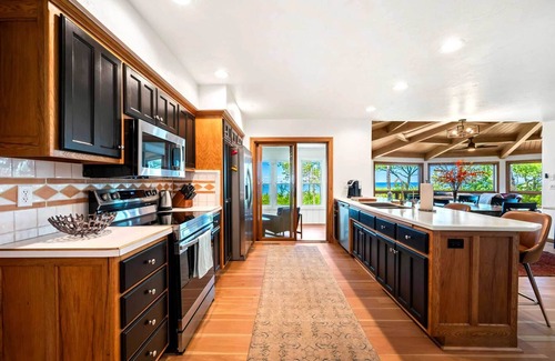 Sturgeon Bay House | Amazing Green Bay sunsets. Dog-friendly fenced yard. King beds. Open spaces.