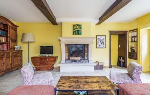Dommartin-le-Saint-Pere House | Amazing Home In Dommartin-Le-Saint-Pèr
