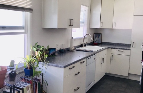 Hermosa Beach Apartment | AMAZING HERMOSA BEACH 1 BDRM : 30 SECONDS TO SAND