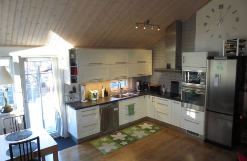 Fargelanda House | Amazing high-end Westcoast Cottage forest nature/lake close to archipelag