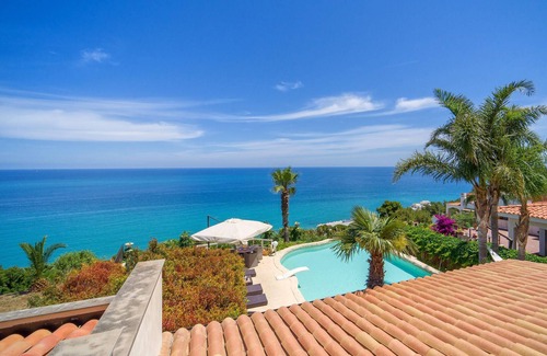 Torre Colonna-sperone House | Amazing home in Altavilla Milicia (PA)