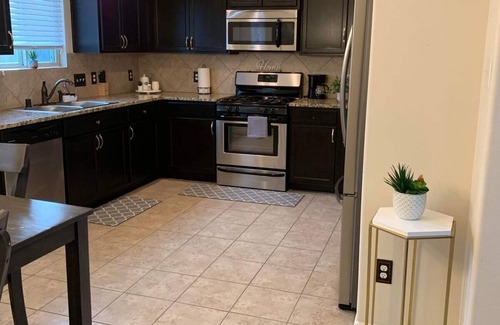 Northeast Houston House | Amazing Home away from home