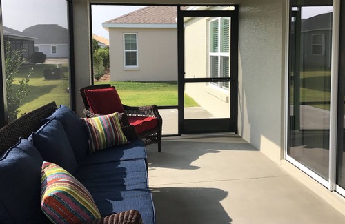 Fruitland Park House | AMAZING Home! Beautifully decorated 3 bdrm 2 ba home in Pine Ridge. FREE WiFi