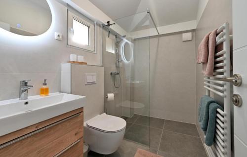 Donji Martijanec House | Amazing Home In Donja Poljana