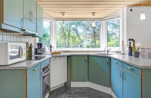 Øksenmølle House | Amazing home in Ebeltoft with sauna