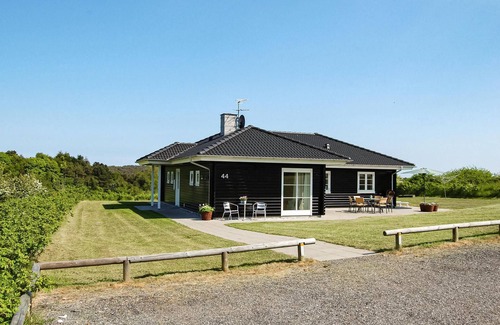 Egsmark Strand House | Amazing home in Ebeltoft with WiFi