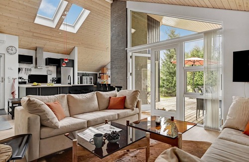 Øksenmølle House | Amazing home in Ebeltoft with WiFi