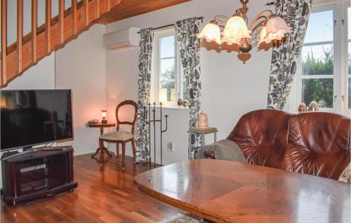 Tosteberga House | Amazing Home In Fjälkinge With Wifi