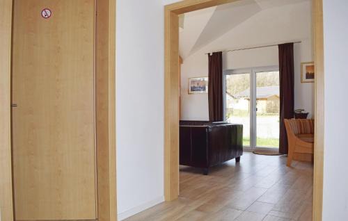 Ferienhausgebiet Hillenseifen House | Amazing Home In Gerolstein With Kitchen