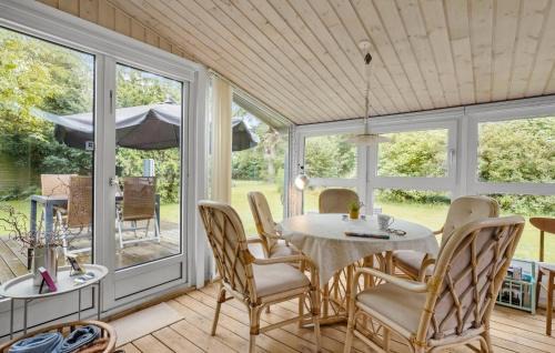 Hojby House | Amazing Home In Højby With Wifi