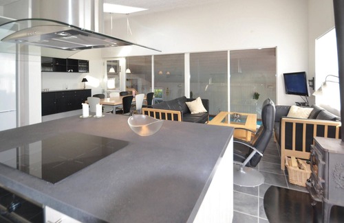 Argab House | Amazing home in Hvide Sande with sauna