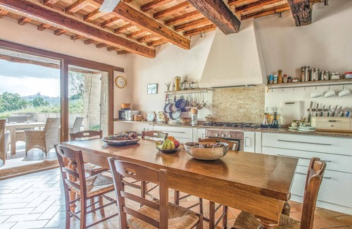 Ostra Vetere House | Amazing home in Ostra Vetere (AN)