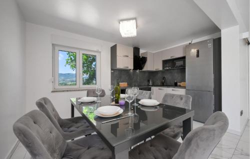 Kraljevec na Sutli House | Amazing Home In Klanjec