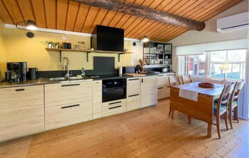 Korsveka House | Amazing Home In Knäred