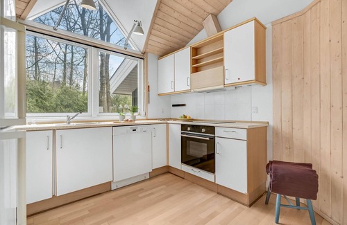 Tranbjerg J House | Amazing home in Mårslet with WiFi