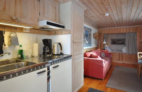 Mora House | Amazing home in Mora with sauna