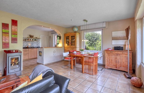 Nideggen House | Amazing home in Nideggen with kitchen