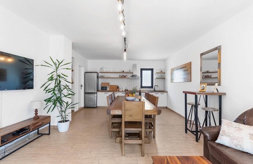 Pican House | Amazing home in Pican