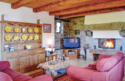 Le Ru House | Amazing Home In Pleudaniel