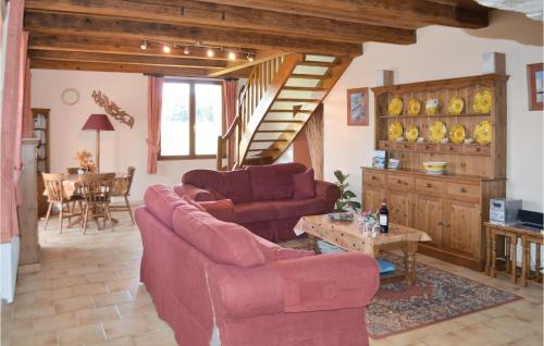 Le Ru House | Amazing Home In Pleudaniel