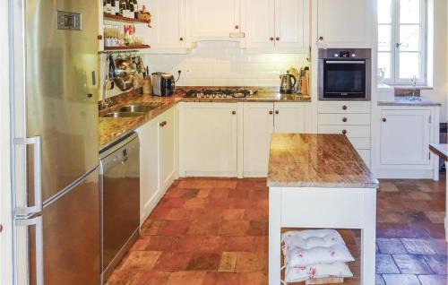 Ribaute House | Amazing Home In Ribaute