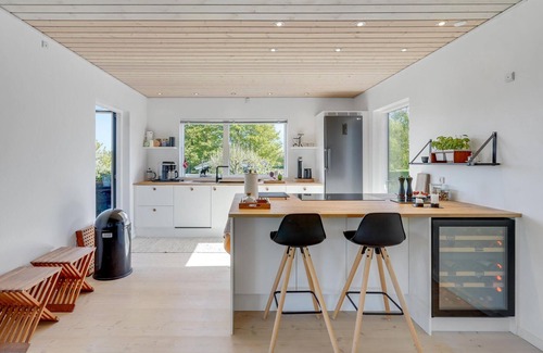 Kongsnæs House | Amazing home in Stubbekøbing with WiFi