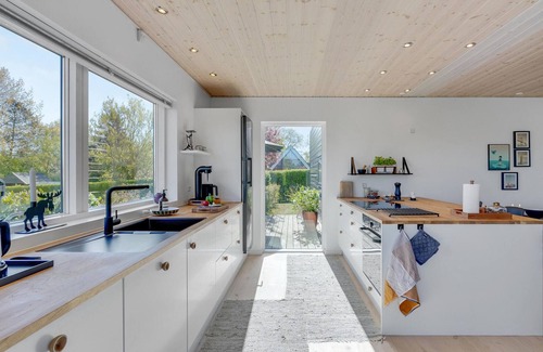 Kongsnæs House | Amazing home in Stubbekøbing with WiFi
