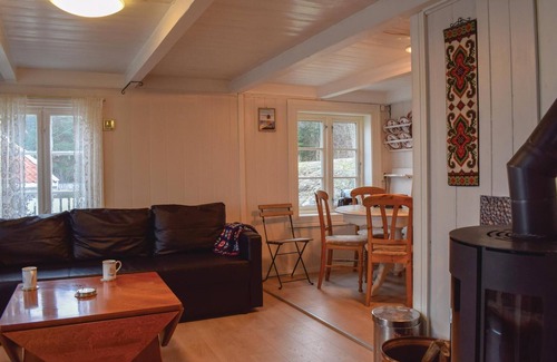Arendal House | Amazing home in Staubø with WiFi