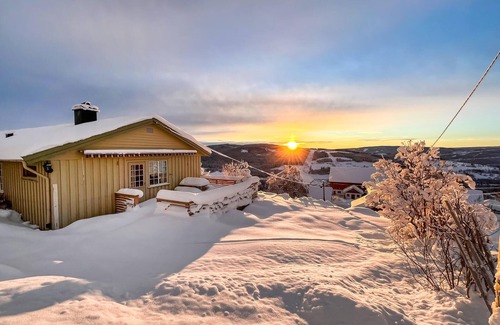 Tretten House | Amazing home in Svingvoll