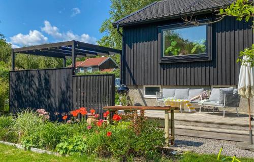 Tollered House | Amazing Home In Tollered With Kitchen
